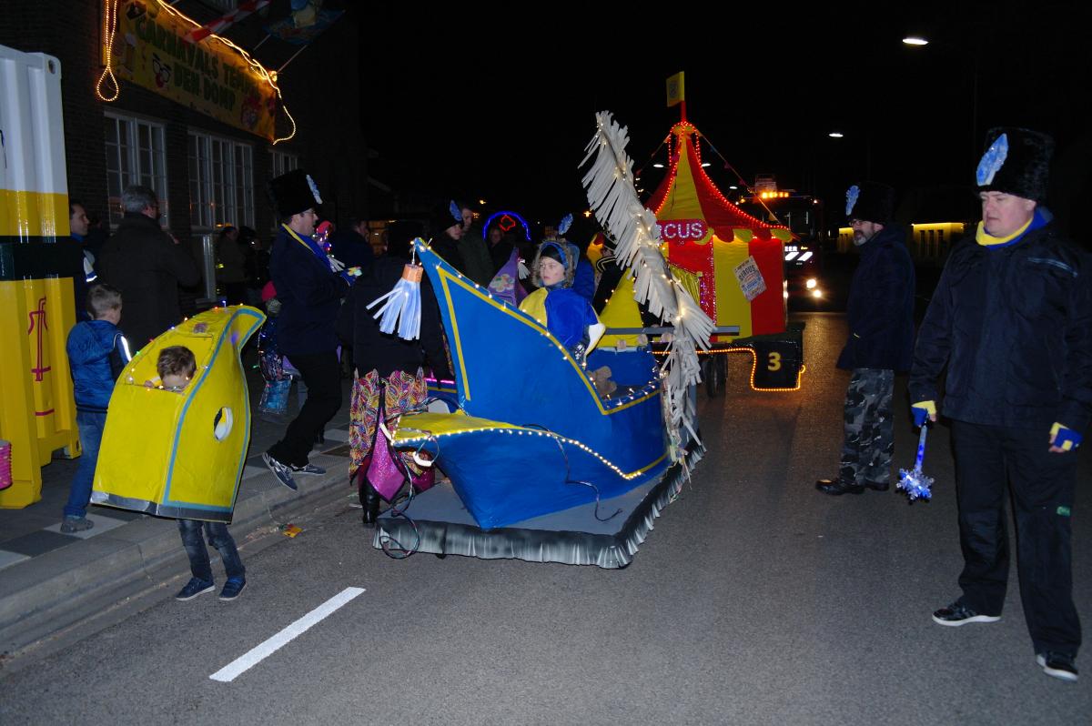 Lichtjesoptocht & Os Kee verbranden 13-02-2018 (2)