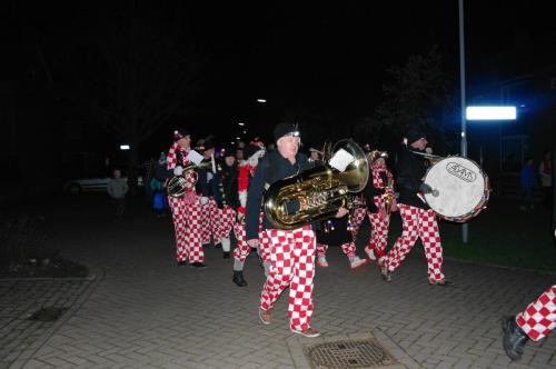 Lichtjesoptocht & Os Kee verbranden 13-02-2018 (38)